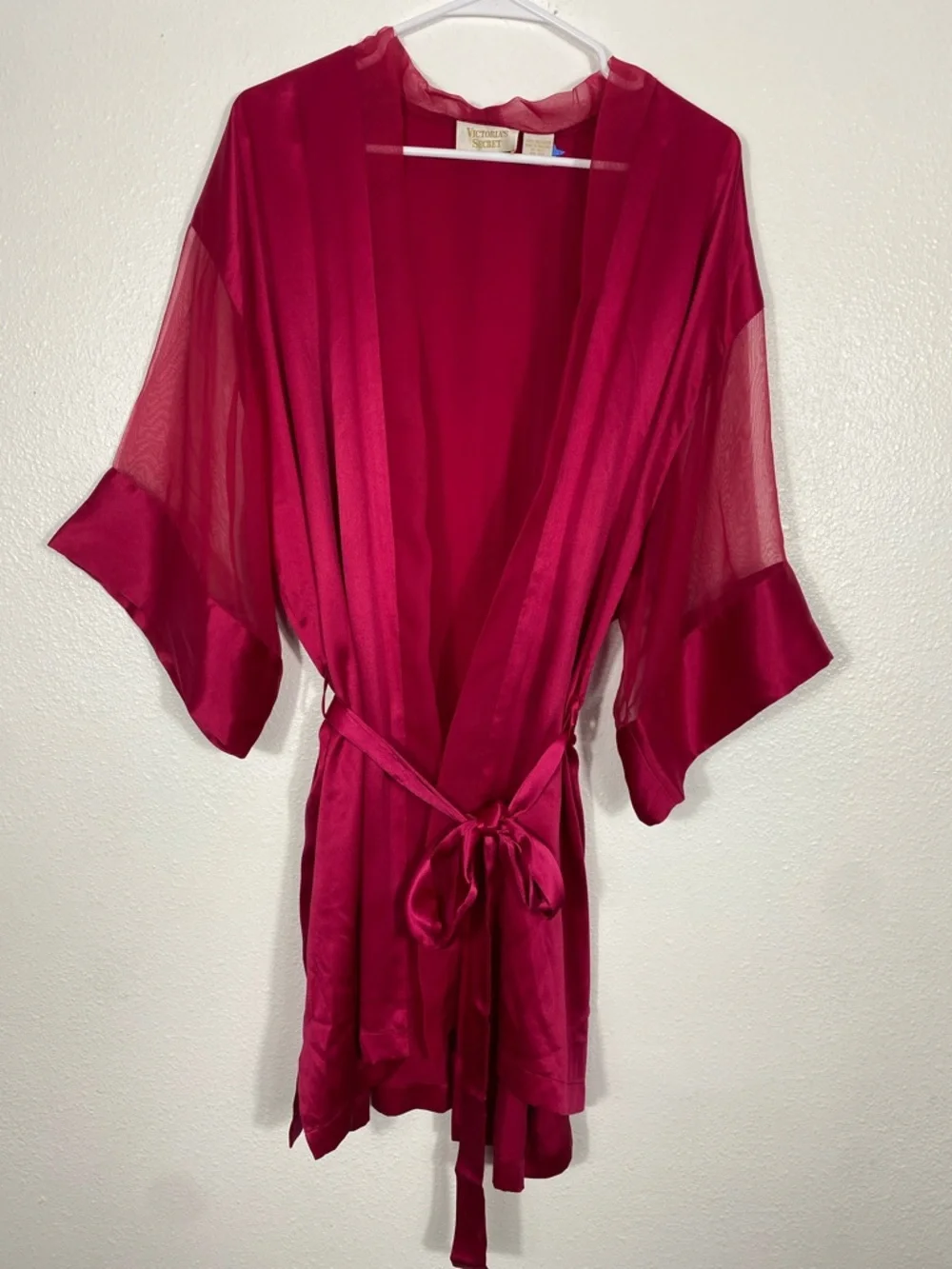Victoria's Secret Fuchsia Satin Kimono Robe with Sheer Sleeves Size One Size